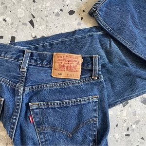Levi’s vintage 501 size 30 - great condition!